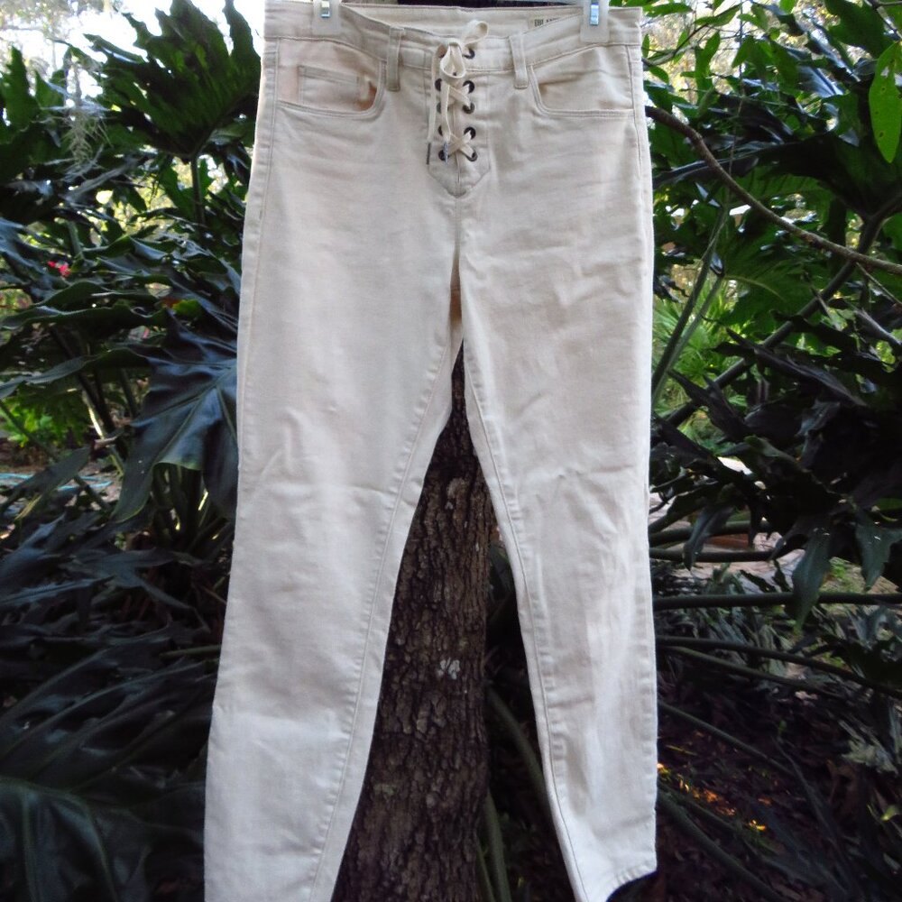 Blank NYC Skinny Jeans 28 Mid rise Lace front